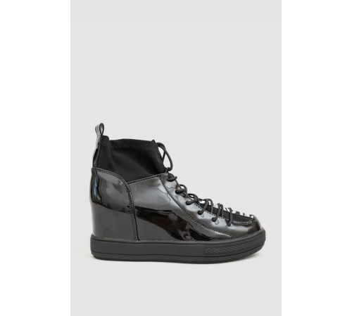 Туфлі-снікерси жіночі лакові, колір чорний, 131RA80-1