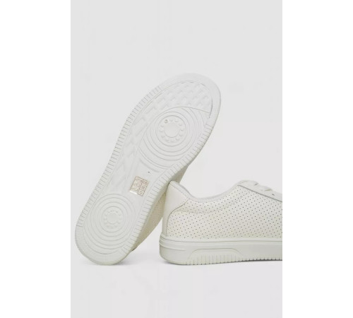 Кеди чоловічі на шнурках, колір білий, 248R151-4