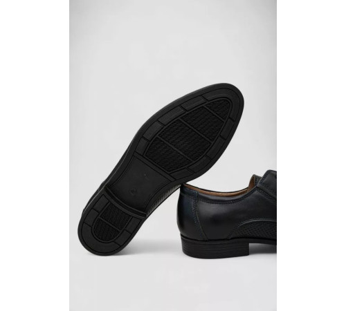 Туфлі чоловічі з перфорацією, колір темно-синій, 243RC1312