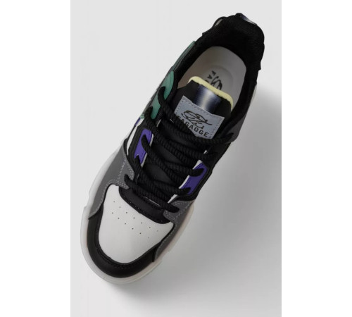 Кроссовки мужские демисезонные, цвет черно-белый, 243RHK22