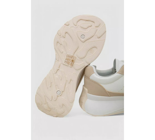 Кроссовки женские, цвет бело-бежевый, 248RXM40