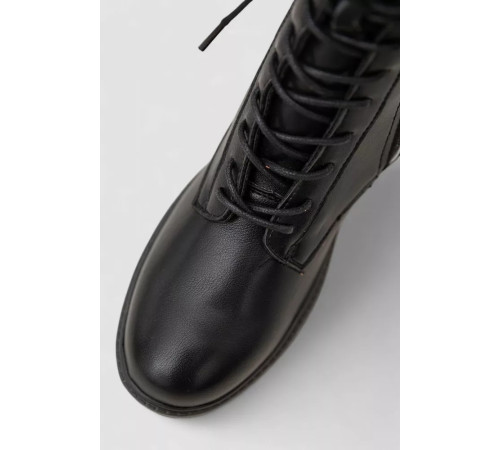 Ботинки женские демисезонные, цвет черный, 243R2095