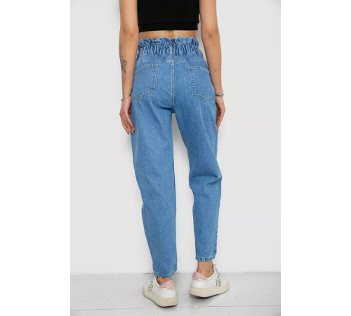 Джинсы женские Mom-fit, цвет голубой, 244R1573