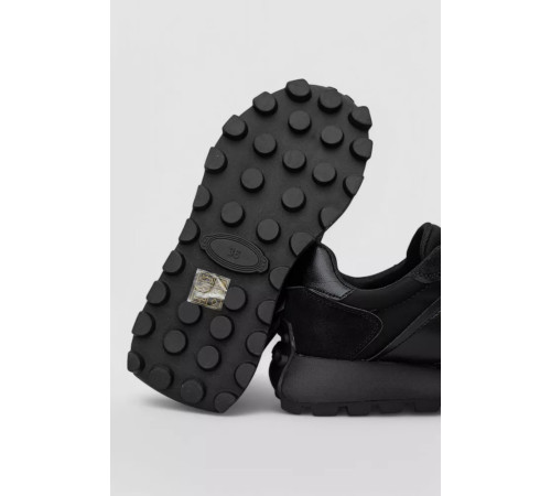 Кроссовки женские, цвет черный, 248R213