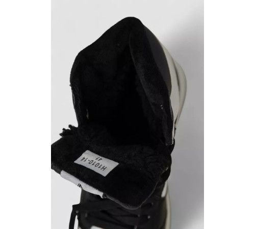 Кроссовки мужские зимние на меху, цвет бело-черный, 248RH1010