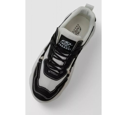 Кросівки чоловічі демісезонні, колір біло-чорний, 243RHK05