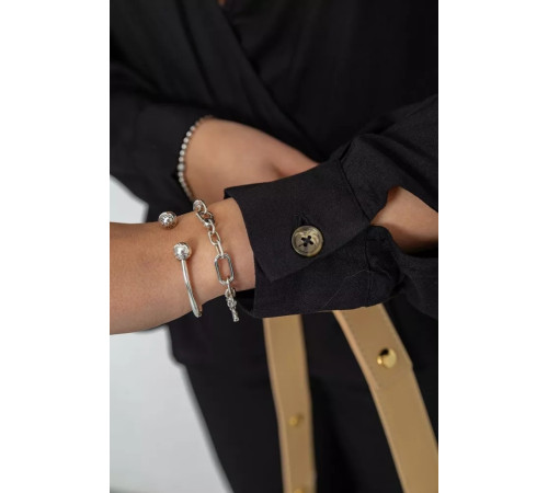 Блуза на запах, колір чорний, 244R063