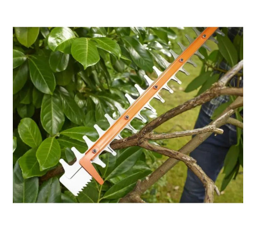 Кущоріз Black&Decker BEHTS301