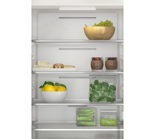 Холодильник Whirlpool WHC18T311