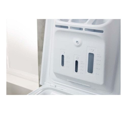 Пральна машина Indesit BTWD61053EU