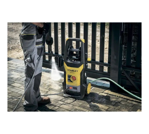 Мийка високого тиску Stanley 2.2 кВт, 160 бар, шланг 8 м (SXPW22DSS-E)