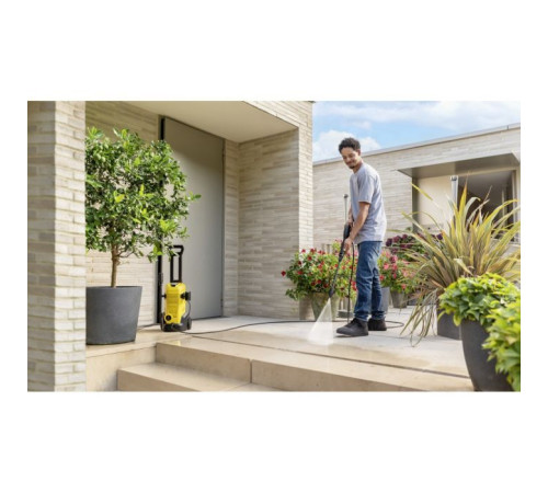 Мийка високого тиску Karcher K 3 CAR & HOME 1600Вт, 20-120бар, 380л/год, шланг 6м (1.676-356.0)