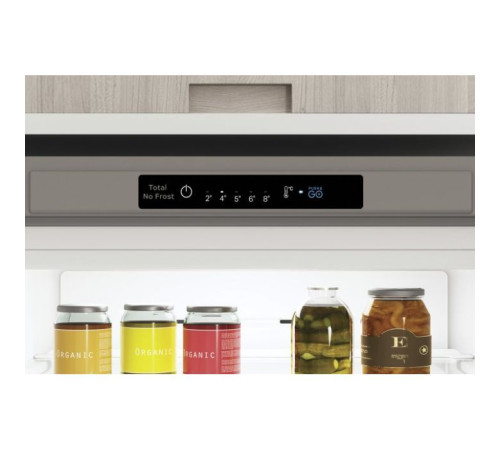 Холодильник Indesit INFC8TI22X