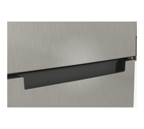 Холодильник Indesit INFC8TI22X