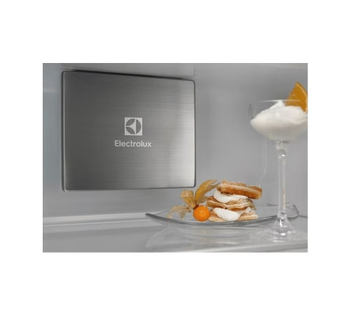 Холодильник Electrolux ENP7TD75S