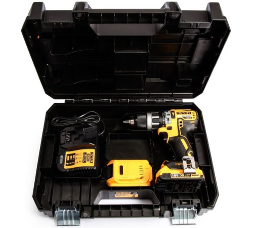 Шуруповерт DeWALT DCD796P2
