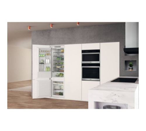 Холодильник Whirlpool WHC20T352