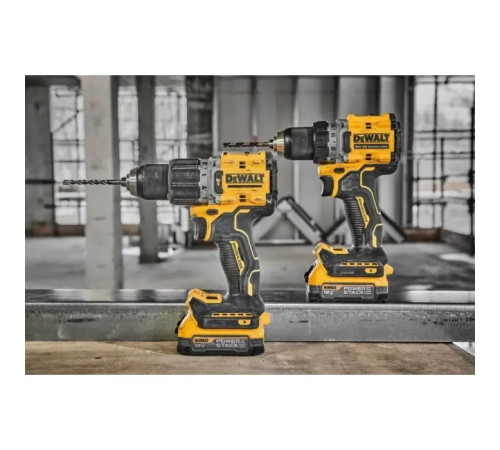 Шуруповерт DeWALT XR Li-Ion PowerStack 90 Нм, 18V 2x1.7Ah, кейс TSTAK (DCD805E2T)