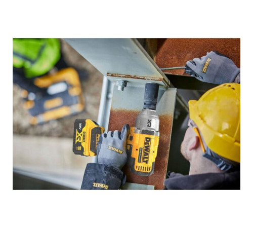 Гайковерт DeWALT 18 В XR Li-lon, 2*5Ah, кейс TSTAK (DCF900P2T)