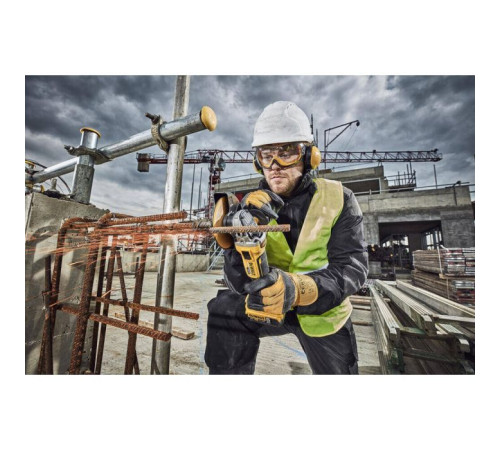 Шлифовальная машина DeWALT DCG405 18В XR Li-lon, 125 мм, 3x5Ah, кейс TSTAK (DCG405P3)