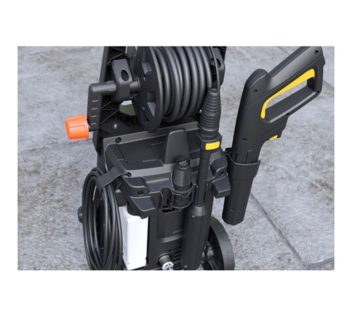 Мийка високого тиску Stanley 1.6 кВт, 125 бар, шланг 6 м (SXPW16E)