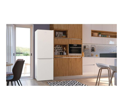 Холодильник Gorenje NRK6202EW4