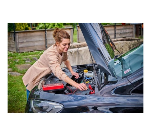 Зарядний пристрій для автомобільного акумулятора Einhell CE-BC 5 M, 12В, 3-120Ah, макс 5А (1002251)