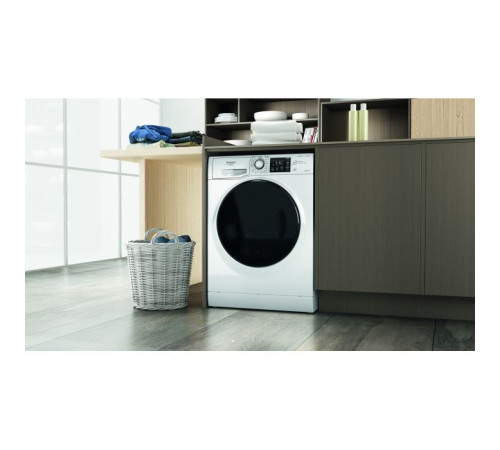 Пральна машина Hotpoint-Ariston NDB10570DAUA