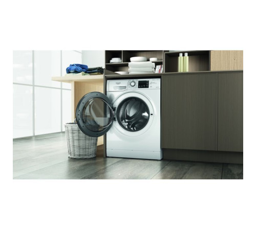 Пральна машина Hotpoint-Ariston NDB10570DAUA