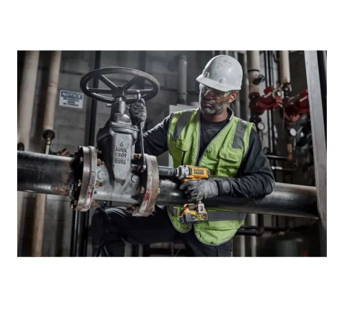 Гайковерт DeWALT ударний 18 В XR Li-lon, 2x5Ah, безщітковий, 812 Нм, TSTAK (DCF892P2T)