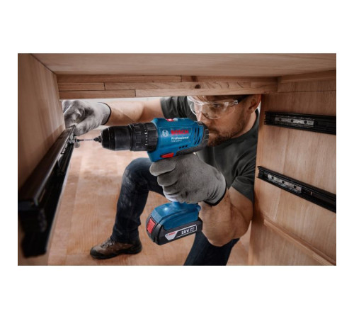 Шуруповерт Bosch GSB 183-LI 18V, 1х2Ah, 21-56Нм, 374-1815 об/хв, кейс, 1.2кг (0.601.9K9.101)