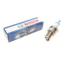 Свеча зажигания Bosch 0 242 229 656