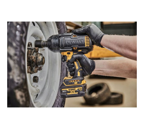 Гайковерт DeWALT 18 В XR Li-lon 2x5Ah, 1396 Нм (DCF900P2G)