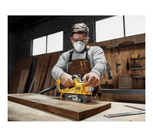 Шліфувальна машина DeWALT XR Li-Ion 18 В, 198-320 м/хв, стрічка 75х533 мм, TSTAK (без АКБ та ЗП) (DCW220NT)