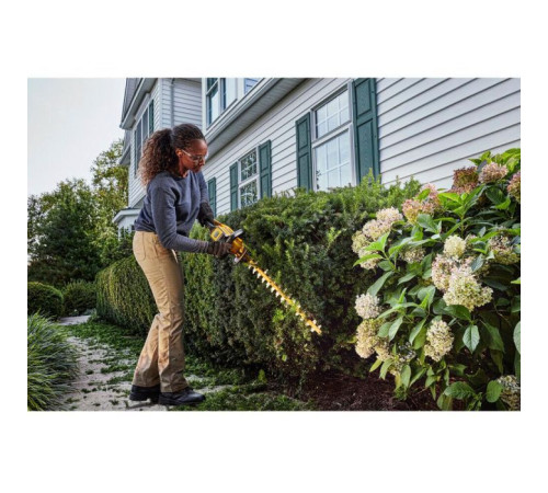 Кущоріз DeWALT XR FLEXVOLT 54 В Li-lon, 3Ah, ніж 65 см, (DCMHT573X1)