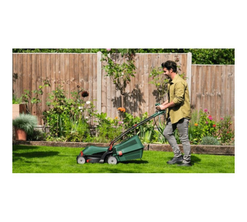 Газонокосарка Bosch UniversalRotak 37-555 1400Вт, 37см, 40л, 27-50мм, 15.5кг (0.600.8A6.501)