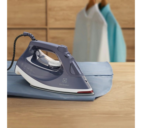 Утюг Electrolux E6SI1-2MN