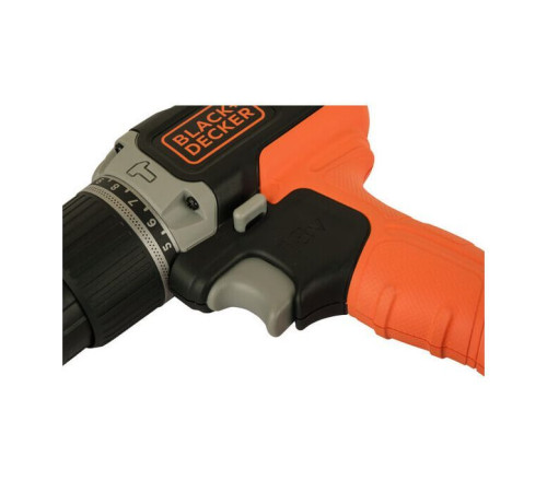 Шуруповерт Black&Decker 18 В, 1.5Ah, 45 Нм,0-360/0-1400 об/мин, 21000 уд/мин, 1.3 кг (BCD003C1)