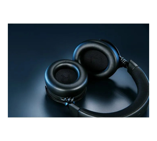 Наушники Razer Kraken V4 Pro Wireless Black (RZ04-05160100-R3M1)