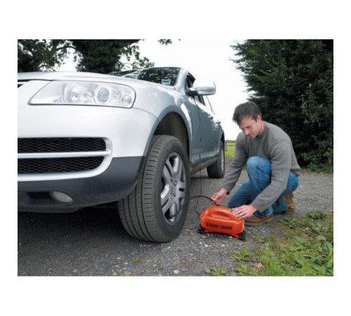 Автомобільний компресор Black&Decker ASI200