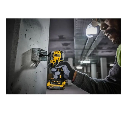 Шуруповерт DeWALT 18 В XR Li-lon PowerStack 2x1.7Ah, 206 Нм, кейс TSTAK (DCF850E2T)