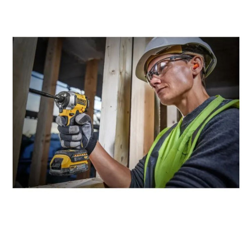 Шуруповерт DeWALT 18 В XR Li-lon PowerStack 2x1.7Ah, 206 Нм, кейс TSTAK (DCF850E2T)