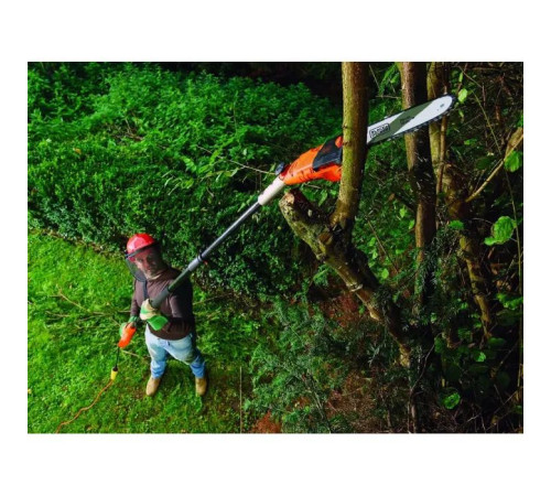 Ланцюгова пила Black&Decker висоторіз зі штангою, 0.8 кВт, довжина 244 см, довжина шини 25 см (PS7525)